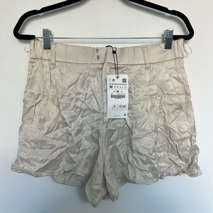 Zara off white satin silk style shorts